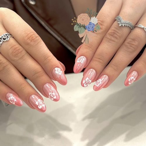 18-Tropical Hibiscus Nails