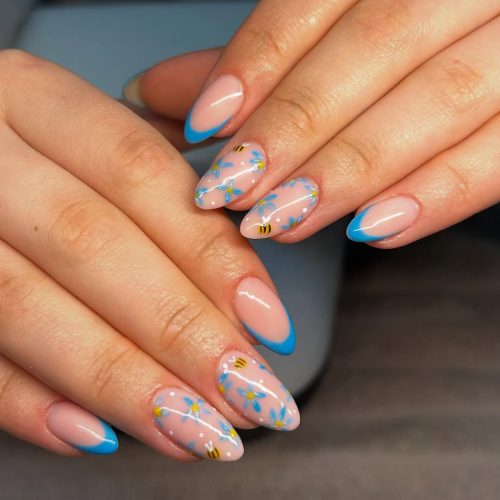 19-Blue-Tipped Floral Bee Bliss