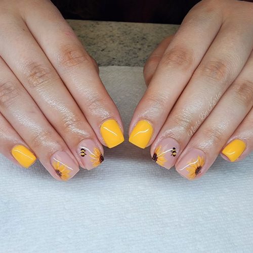 23-Sunny Bee & Sunflower Nails