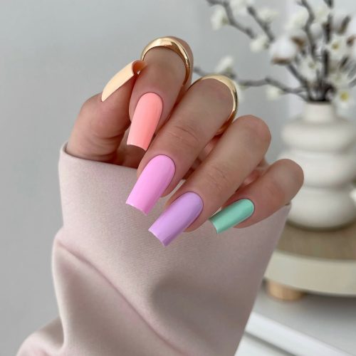 6-Fun Bright Pastel Nails