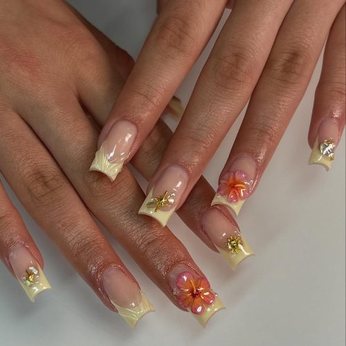 9-3D Floral French Manicure